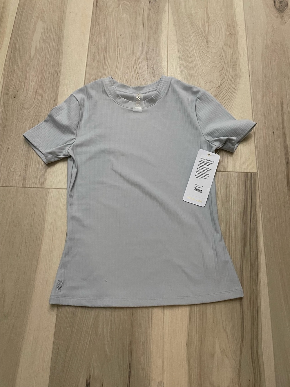 Rhone Women’s Lightweight Crew Neck Tee in Light Gray